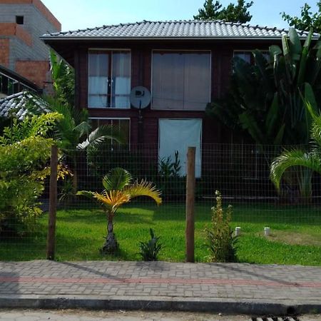 Casa Alquiler En Bombas Bombinhas Villa ภายนอก รูปภาพ