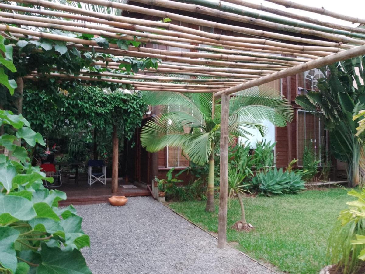 Casa Alquiler En Bombas Bombinhas Villa ภายนอก รูปภาพ